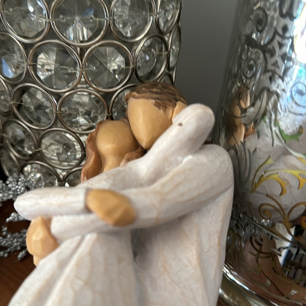 Willow Tree Together - Picture 9 of 9